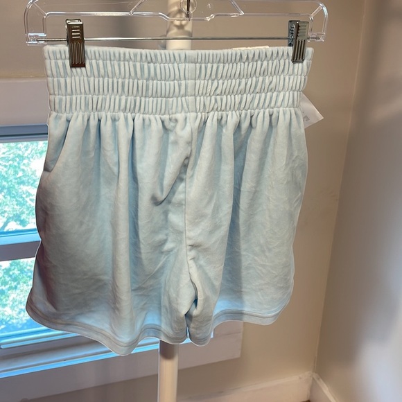 nwt roma concept the perfect short, size medium - Picture 4 of 4